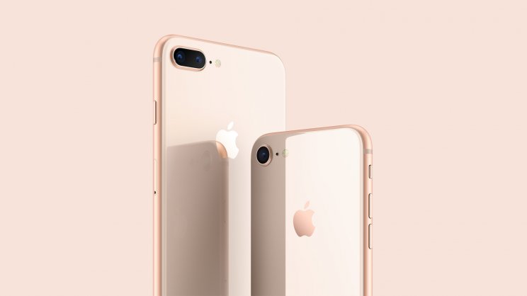 Az iPhone 8 és iPhone 8 Plus is elöl-hátul üveg...