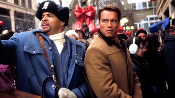 Schwarzenegger a Turbo Man akciófigura nyomába ered