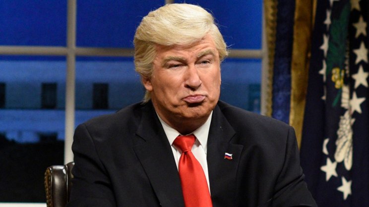 Nem hagyományosan filmben, hanem a Saturday Night Live-ban hozott nagyot Baldwin Trumpként