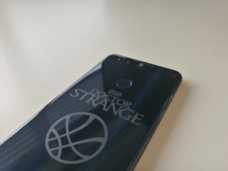 Limitált kiadást kap a Honor 8 - 2. kép
