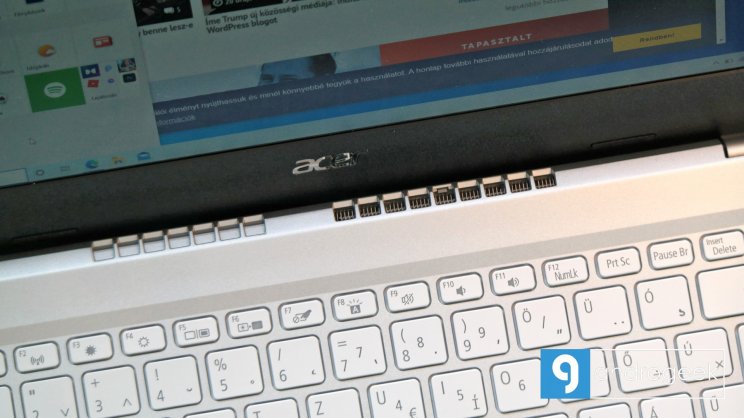 A szellőztetés elég csendes, amíg meg nem nyitunk néhány programot...
