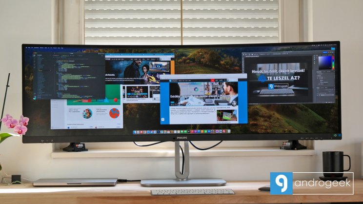 Kell a méretes íróasztal a Philips 49B2U6900CH számára, de érdemes kiszorítani neki