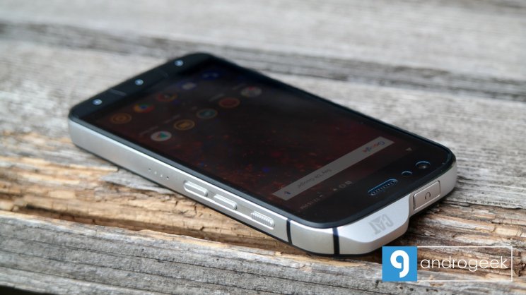 Az óriási CAT dudor valamit biztos rejt, de most nem a FLIR-t