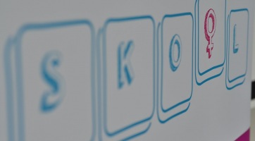 A Google Groundon táborozhatnak a Skool-os tech-csajok