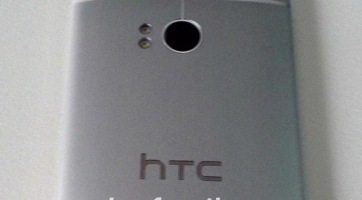 A HTC One utódja