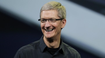 Egész vagyonát szétosztja az Apple-vezér