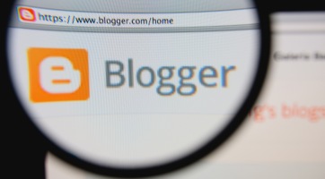 Google: márciustól tilos a pornó a blogokban