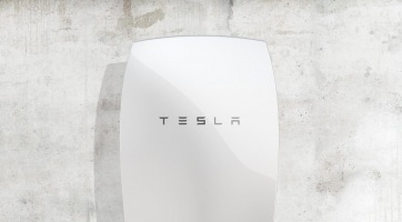 Tesla akkupakkok - Teljesíthetetlen?