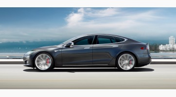 Tesztvezetés közben égett ki egy Tesla Model S