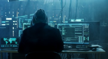 Egy román hackernek most az amerikai bíróság előtt kell felelnie tetteiért