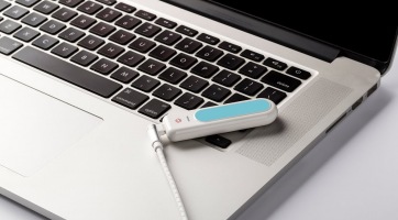 Roppant könnyen fel lehet törni a "meghackelhetetlen" eyeDisk pendrive-ot