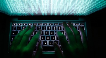 Jelentős orosz hackertámadásoktól tart ma a Fehér Ház