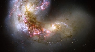 Két galaxis ütközéséről készített fotót a James Webb űrteleszkóp