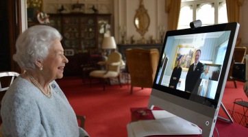 II. Erzsébet királynő a technológia lelkes híve volt