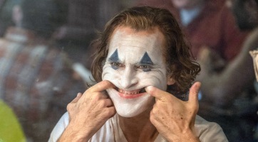 Elképesztő: átlépte az egymilliárd dolláros bevételt a Joker - Kína nélkül!