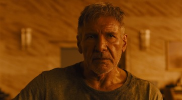 Harrison Ford lekevert egyet Ryan Goslingnak