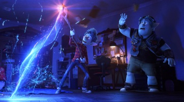 Hoppá: kapásból Disney+-ra kerül az Előre című Pixar-film!