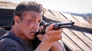 Szanaszét szedi a külföldi kritika a Rambo V - Utolsó vért