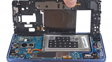 A Samsung Galaxy S9-et is szétszedte az iFixit