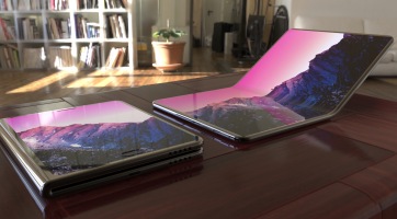A Samsung megerősítette, hogy még ősszel bemutatják összehajtható okostelefonjukat