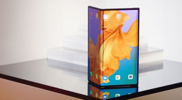 Az Intel szerint két éven belül piacra kerülhetnek a hajlítható laptopok