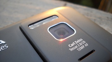 Carl Zeiss optikával jöhetnek az idei Nokia csúcsmobilok