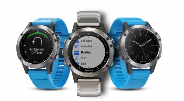 Drága okosórával bővít a Garmin