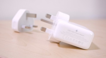 Idéntől talán már a dobozban lesz a 18W-os iPhone töltő