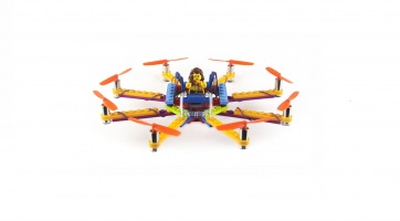 Itt a világ első LEGO drónja, amit te magad építhetsz össze!