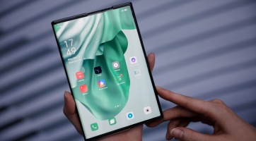 Június végén dobja piacra első összecsukható telefonját az Oppo