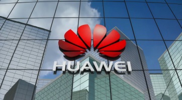 Környezettudatosabb csomagolásra tér át a Huawei, de a töltő marad