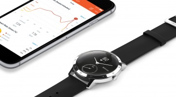 Megérkezett az első pulzusmérős Withings okosóra