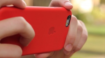Megérkezett az iPhone 7 és 7 Plus Red Edition