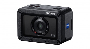 Strapabíró akciókamerával bővít a Sony