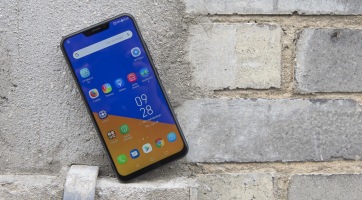 A bátrabbak már telepíthetik az Android Q bétáját a ZenFone 5Z mobiljukra