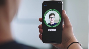 A Google lemásolná az Apple FaceID technológiáját