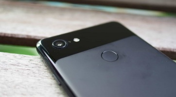 Hittérítős videókampányba kezdett a Google az iPhone ellen