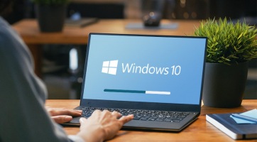 A meleg helyett a Windows 10 frissítése miatt indulhat újra a számítógépünk