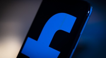 Fejlesztett algoritmusokkal veszi fel a harcot a Facebook a gyűlöletbeszéd ellen