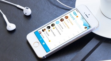 Mobilokra is megérkezett a Skype háttér homályosító funkciója