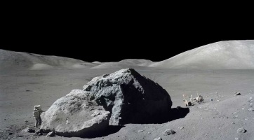 A NASA hamarosan kinyit egy 50 éve lezárt holdmintát