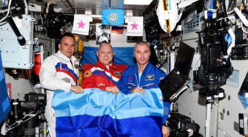 A NASA hivatalos közleményben ítélte el az ISS-en tartózkodó orosz űrhajósokat