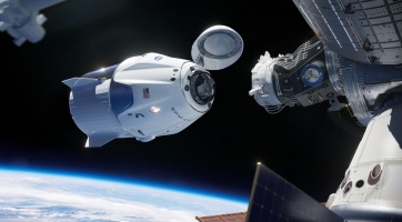 Félig már sikeres a Crew-1 küldetés, megérkezett az űrállomásra a Crew Dragon űrkapszula