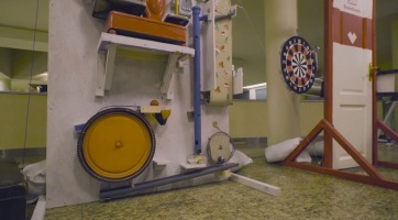 Guinness rekordot döntött a világ legnagyobb Rube Goldberg gépe