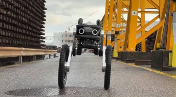Íme Svájc önállóan járőröző, kétkerekű biztonságiőr-robotja
