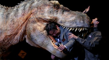 Japánban megalkották minden idők legnagyobb és legrealisztikusabb dinoszaurusz robotjait