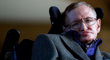 Stephen Hawking szerint legfeljebb 1000 éve van hátra az emberiségnek