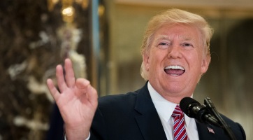A Facebook-botrányt kirobbantó Cambridge Analytica munkatársai segíthetik Donald Trump kampányát
