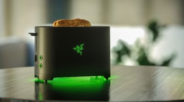 Hivatalos: kenyérpirító jön a Razertől!