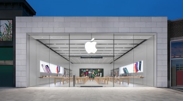 Tavaly március óta most először kinyitott az összes Apple üzlet az Egyesült Államokban